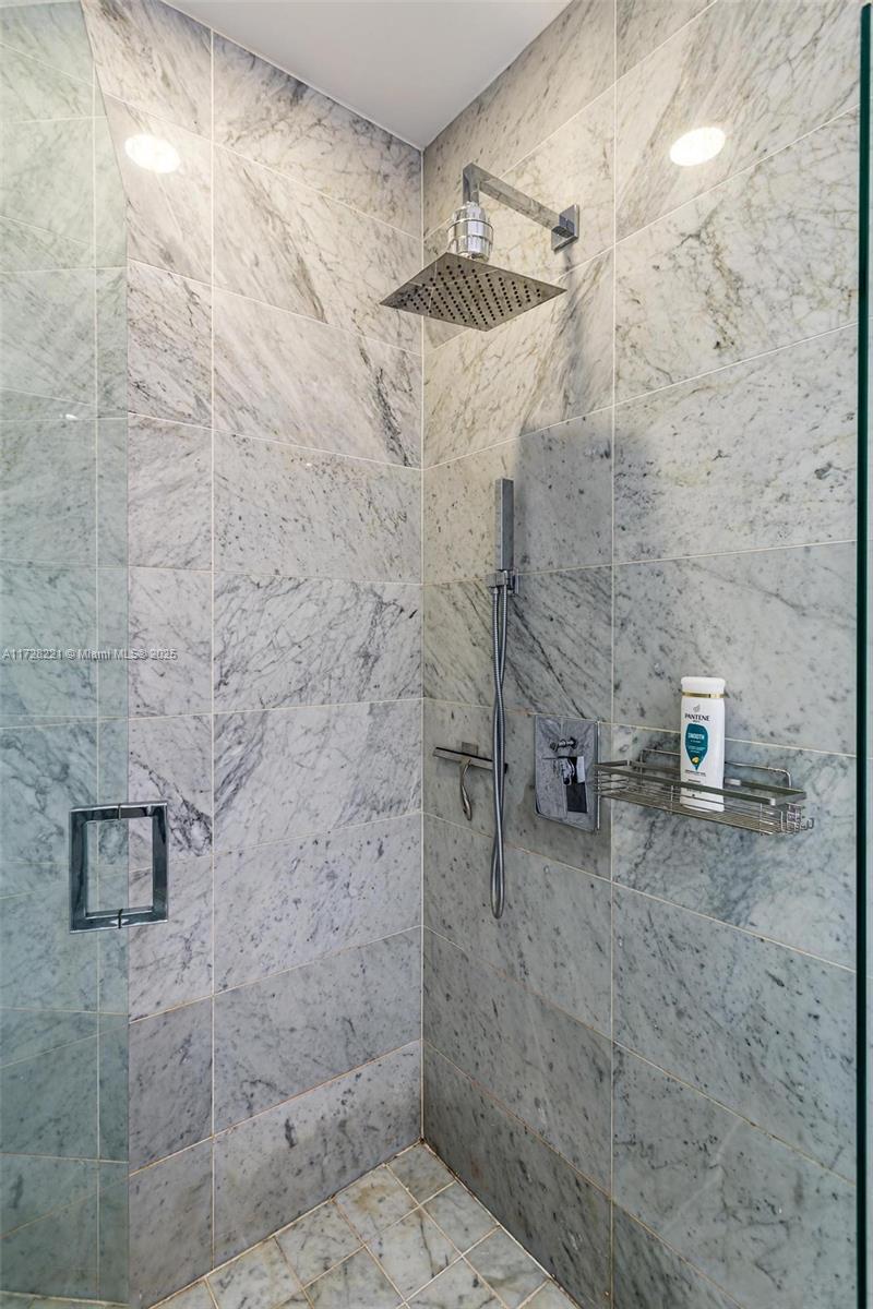 801 S Miami Ave #4807, Miami FL 33130