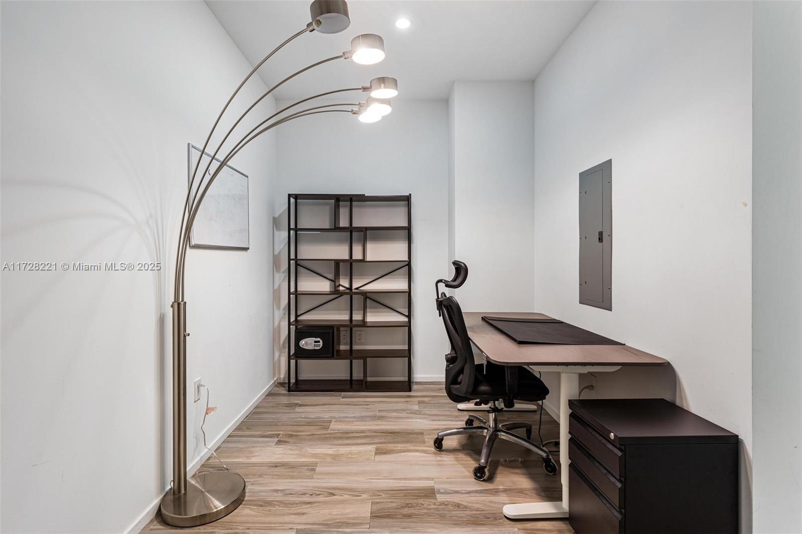 801 S Miami Ave #4807, Miami FL 33130