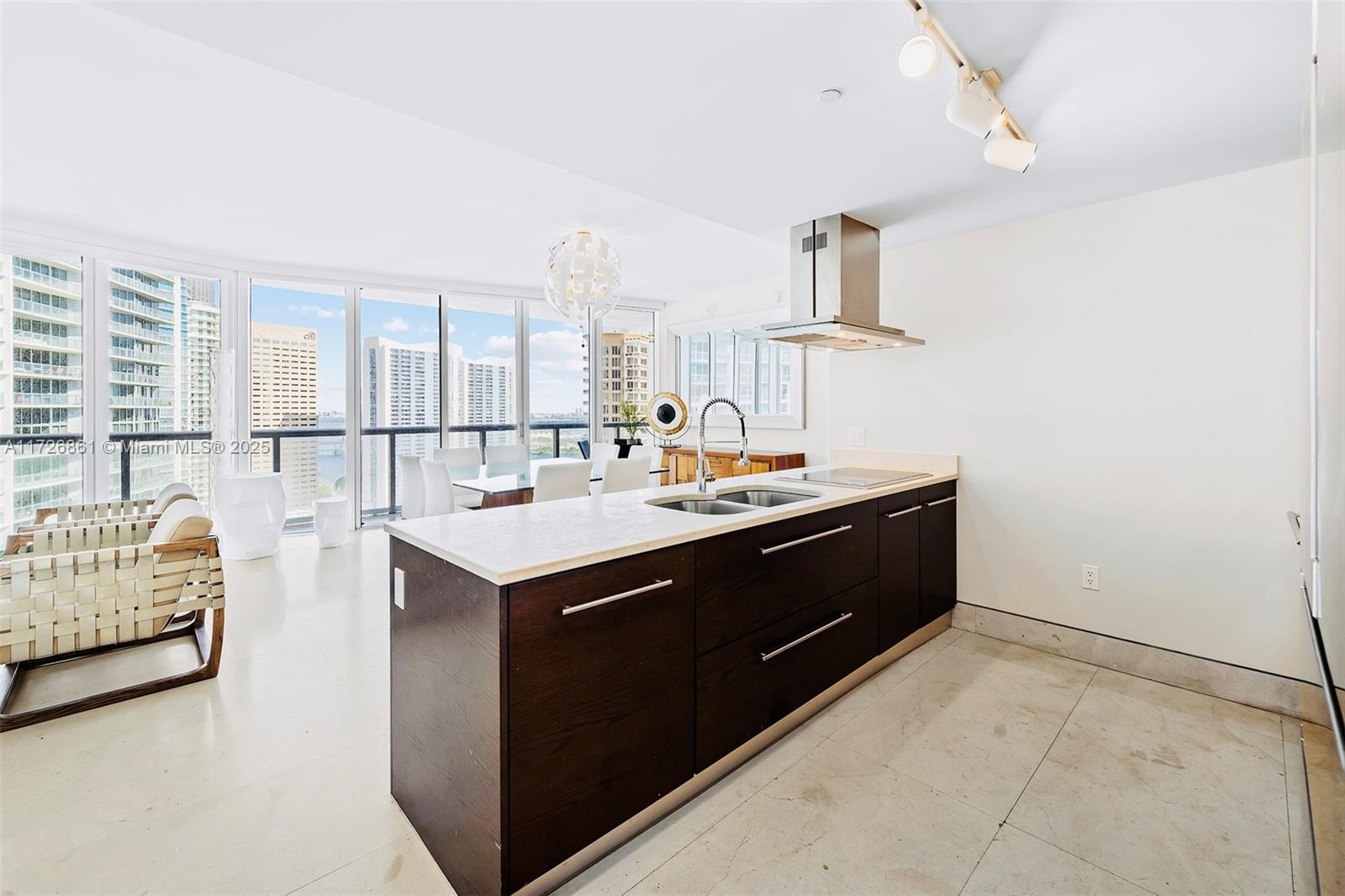 495 Brickell Ave #2904, Miami FL 33131