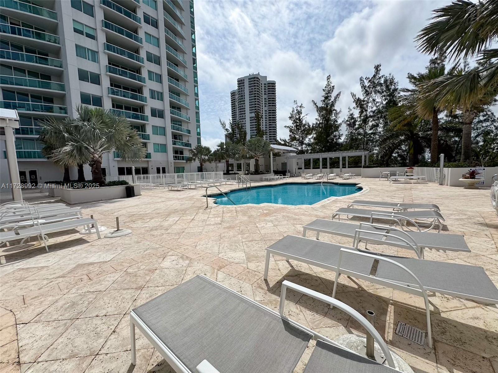 19400 Turnberry Way #412, Aventura, Florida image 18