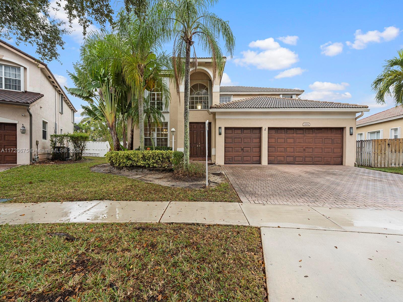 1104 NW 139th Ave, Pembroke Pines, Florida image 2