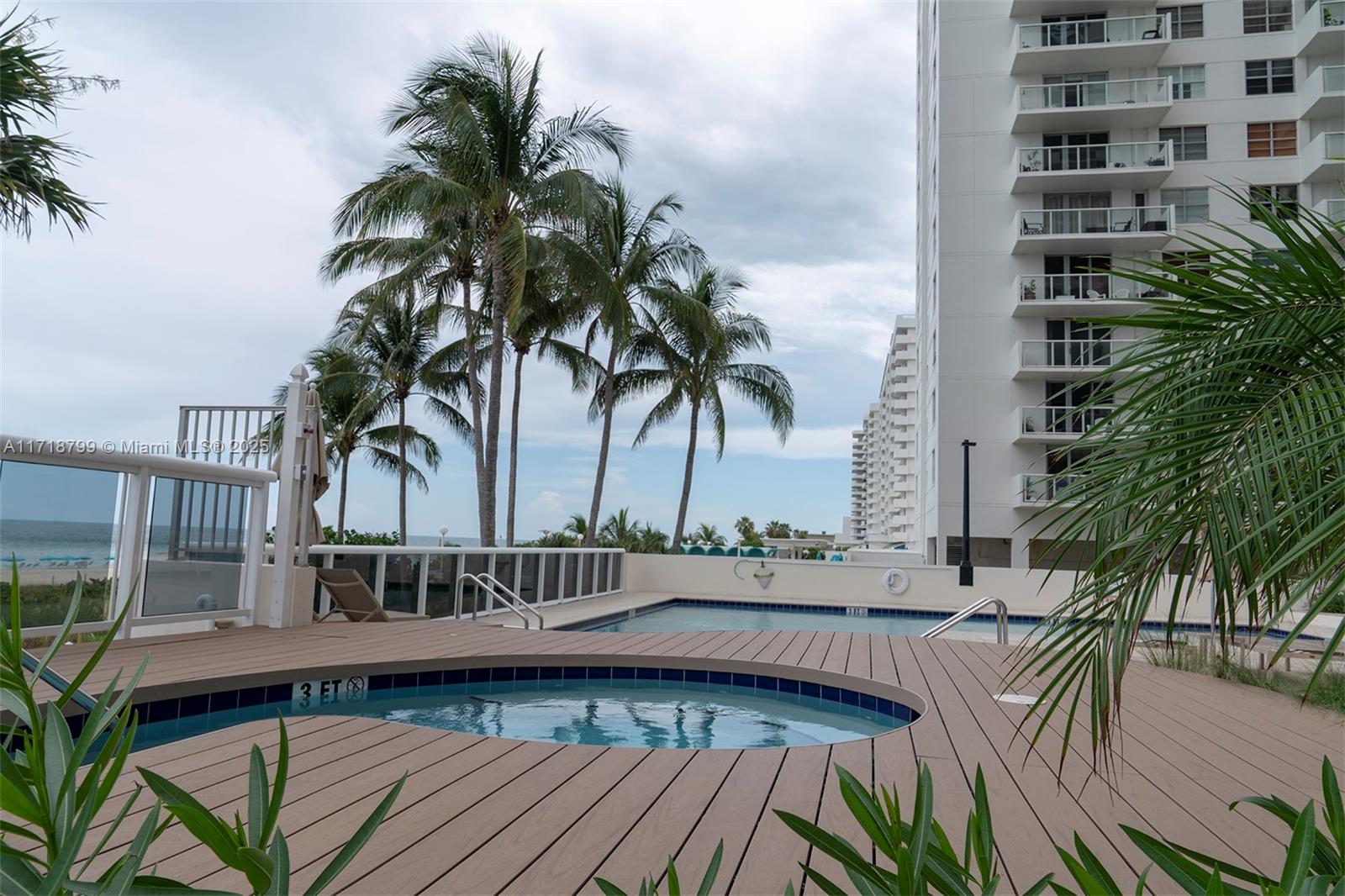 5757 Collins Ave #1604, Miami Beach, Florida image 12