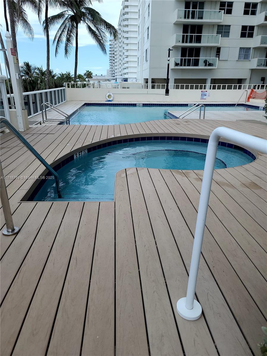 5757 Collins Ave #1604, Miami Beach, Florida image 13