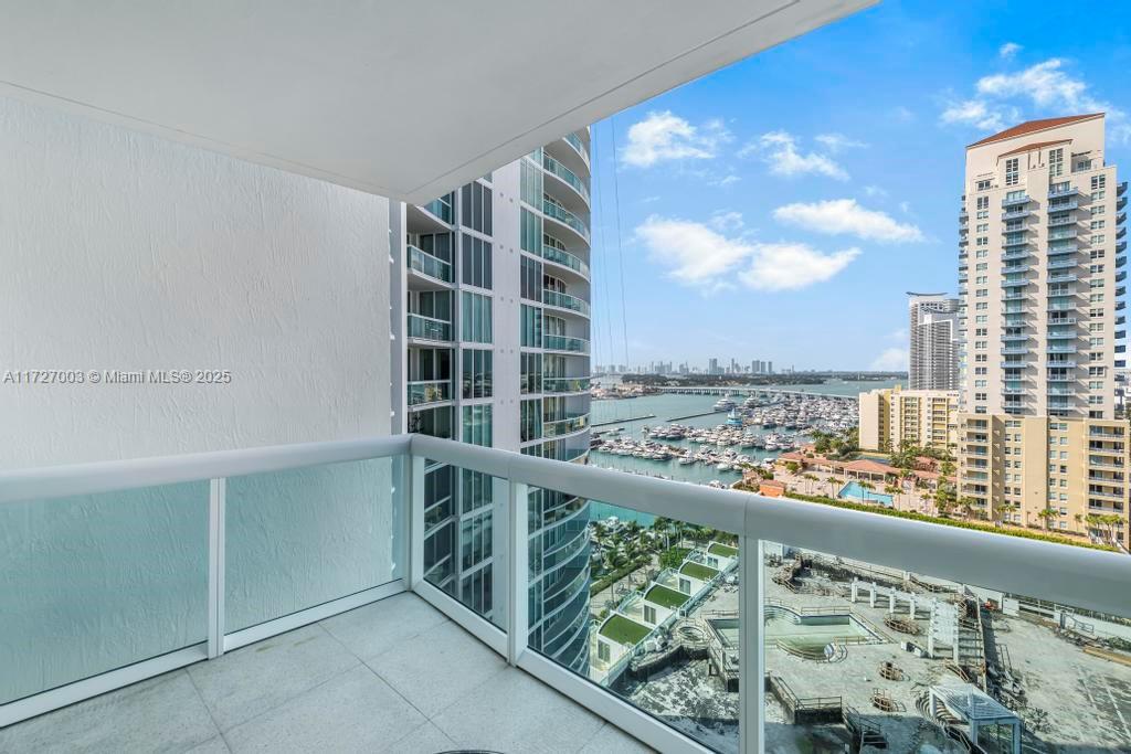 1000 S Pointe Dr #1606, Miami Beach, Florida image 18