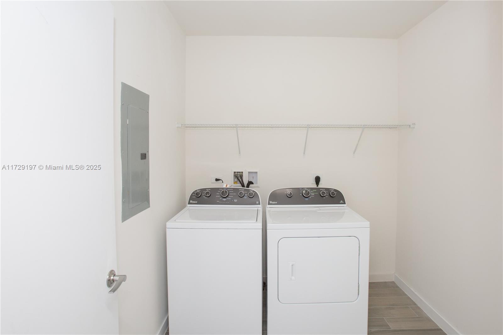 999 SW 1ST AVENUE #UPH11, Miami FL 33130