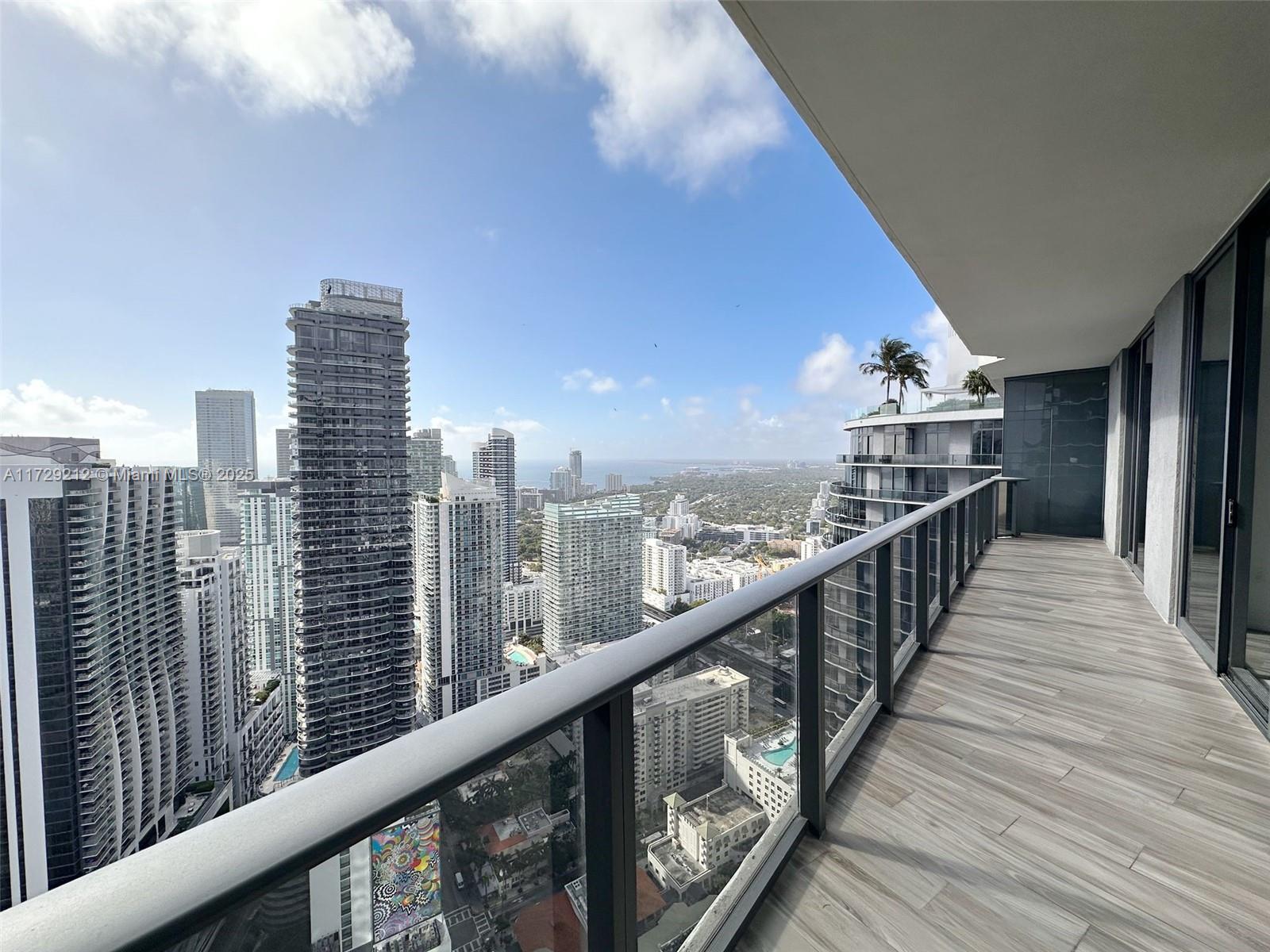 801 S Miami Ave #5002, Miami FL 33130