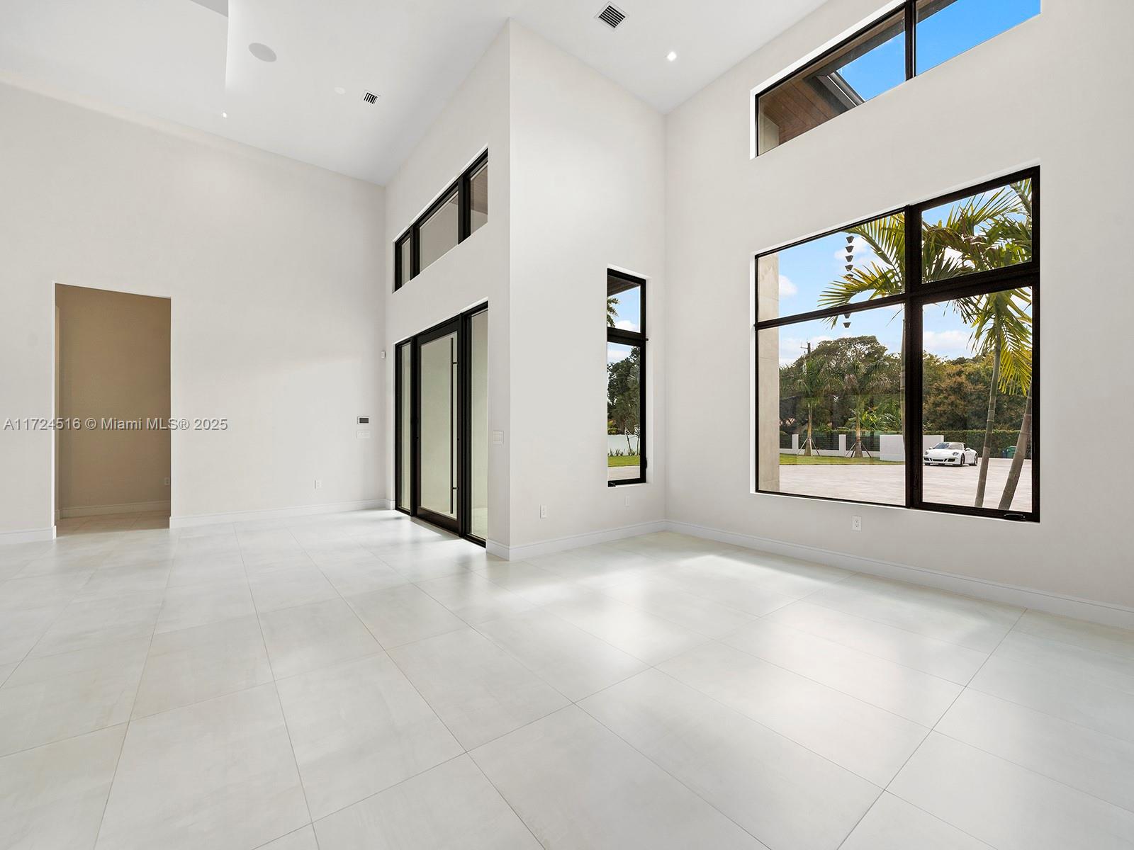 12025 SW 46th St, Miami, Florida image 8