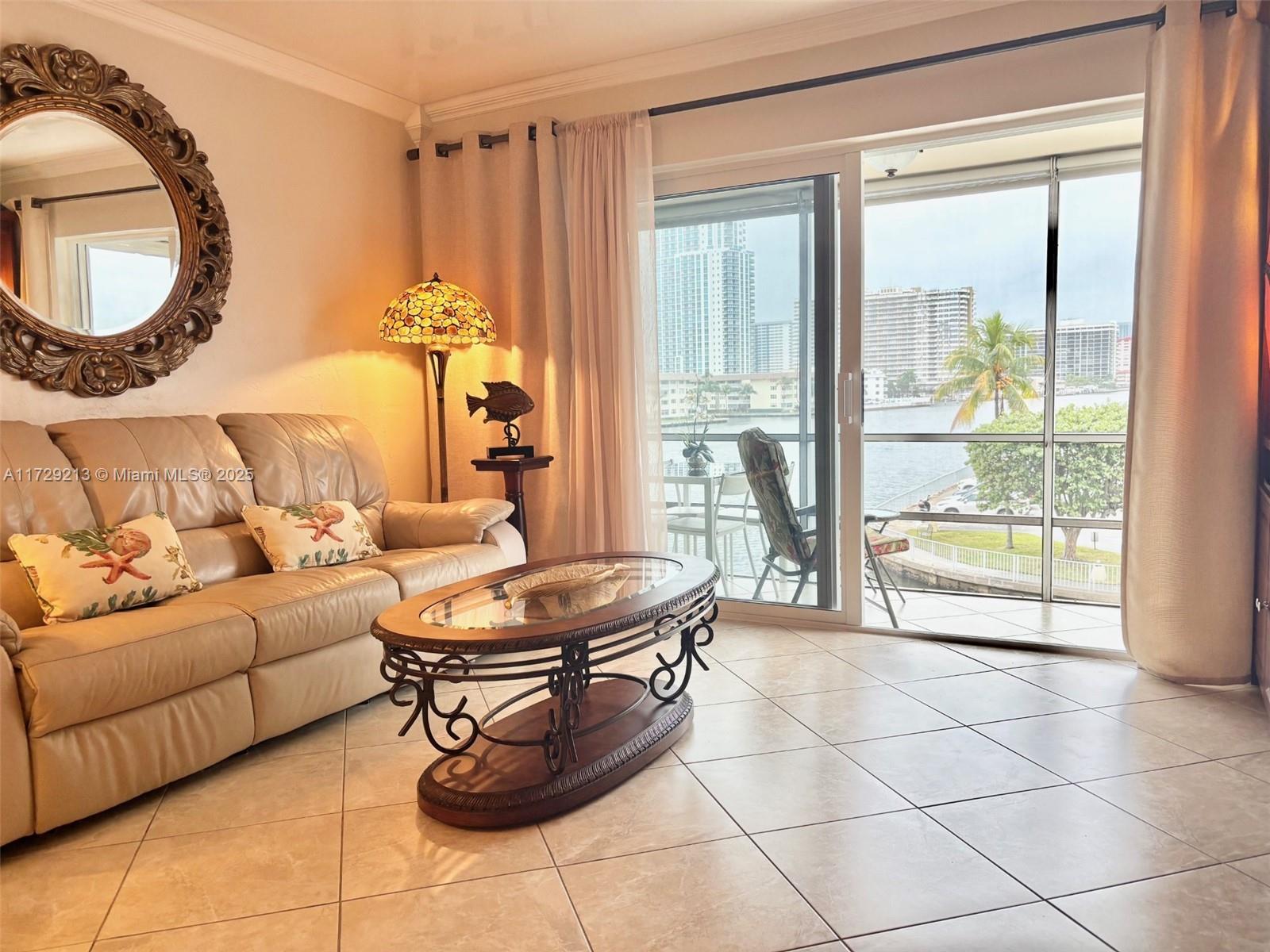 2600 Diana Dr #307, Hallandale Beach, Florida image 12