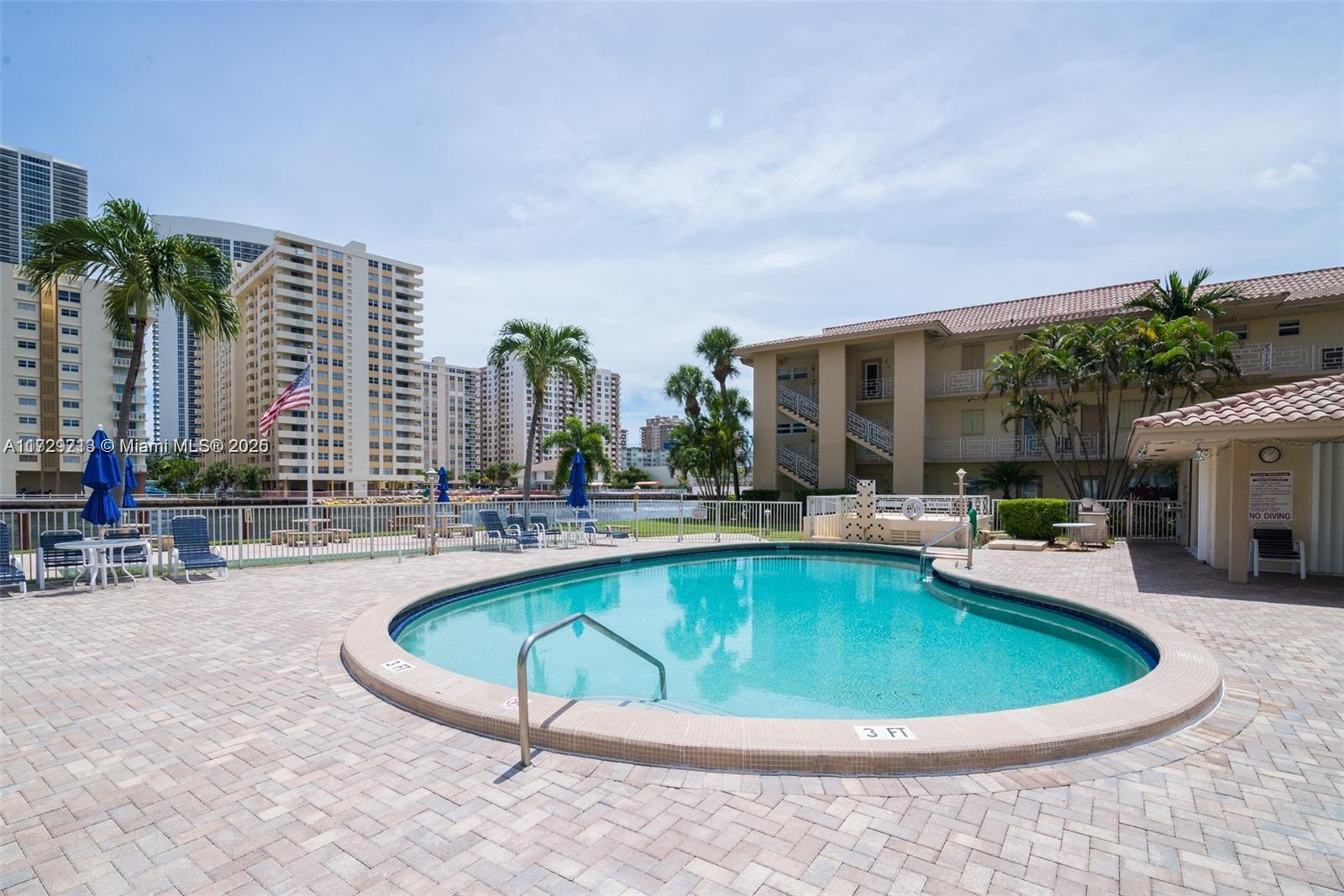 2600 Diana Dr #307, Hallandale Beach, Florida image 46