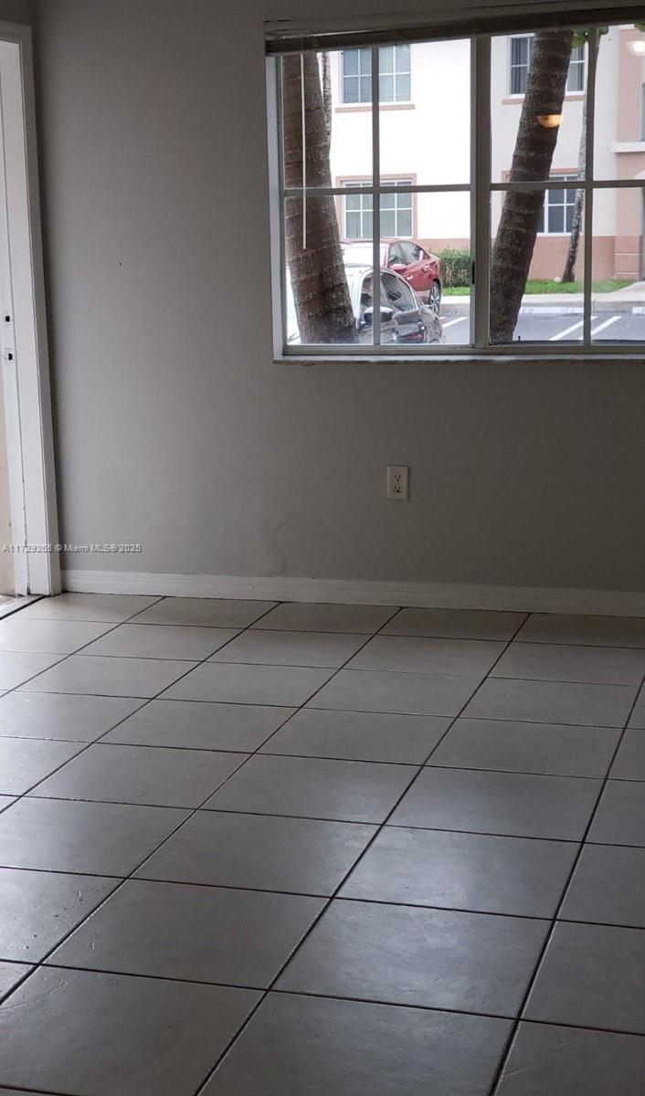 2910 SE 13th Rd #102-44, Homestead, Florida image 5