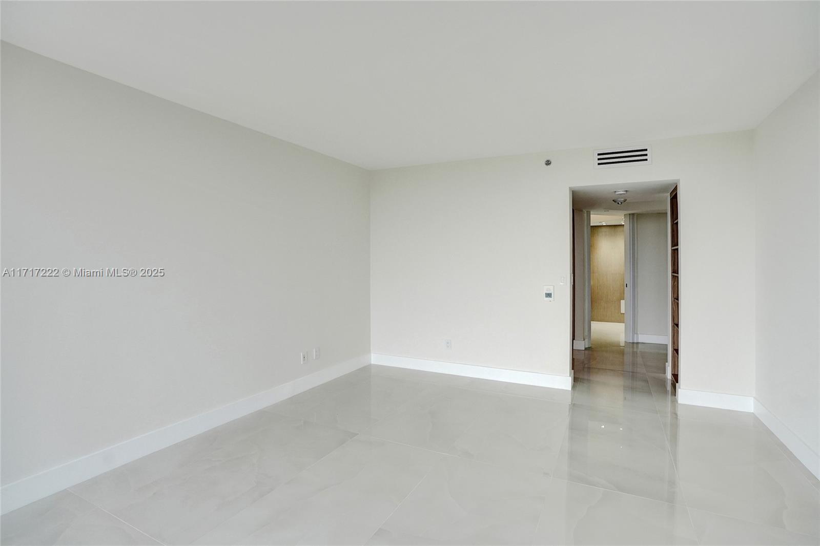 2000 Island Blvd #608, Aventura, Florida image 14