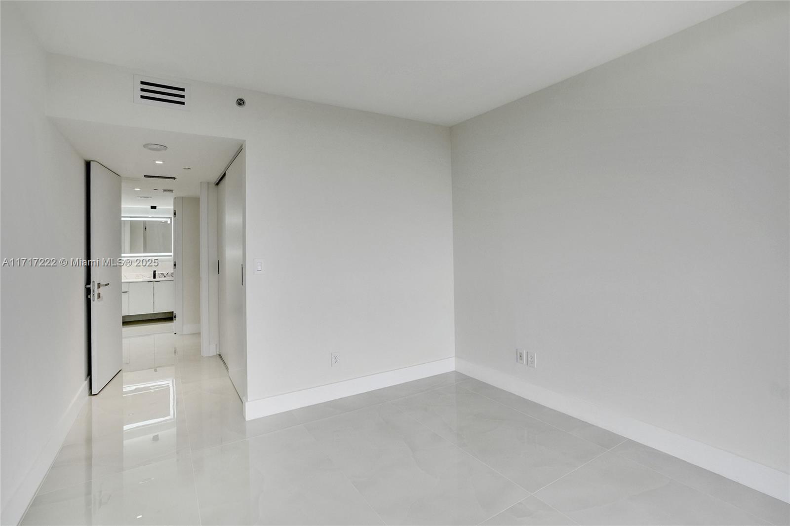 2000 Island Blvd #608, Aventura, Florida image 23