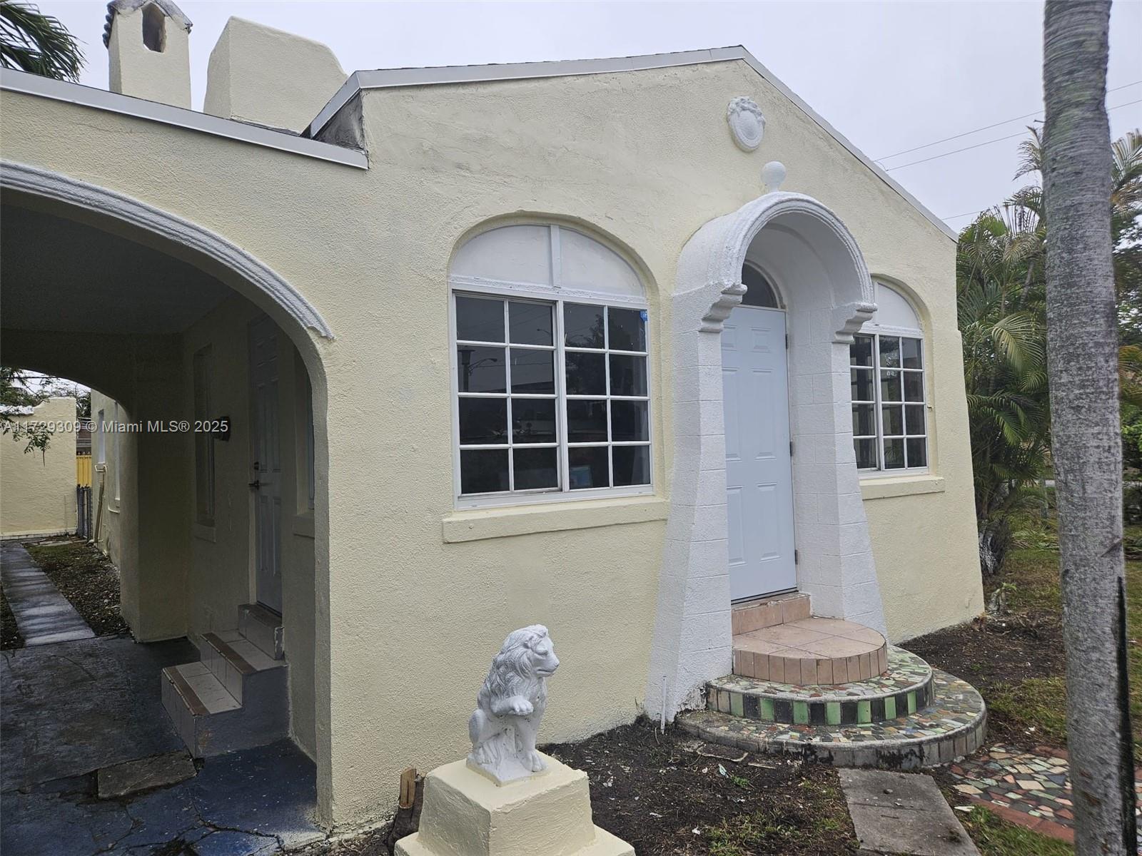 Listing Photo 1