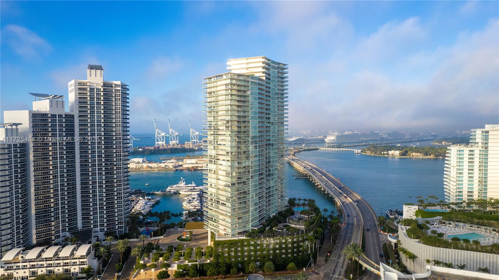 450 Alton Rd #2810, Miami Beach FL 33139
