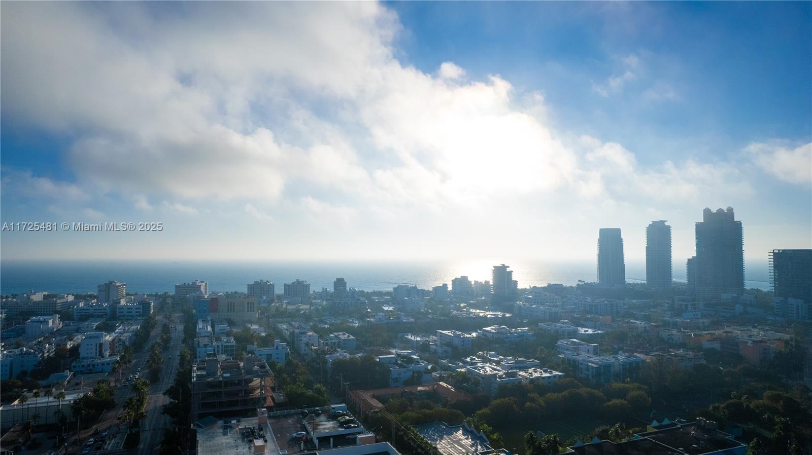 450 Alton Rd #2810, Miami Beach FL 33139