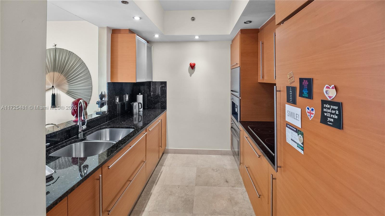 450 Alton Rd #2810, Miami Beach FL 33139