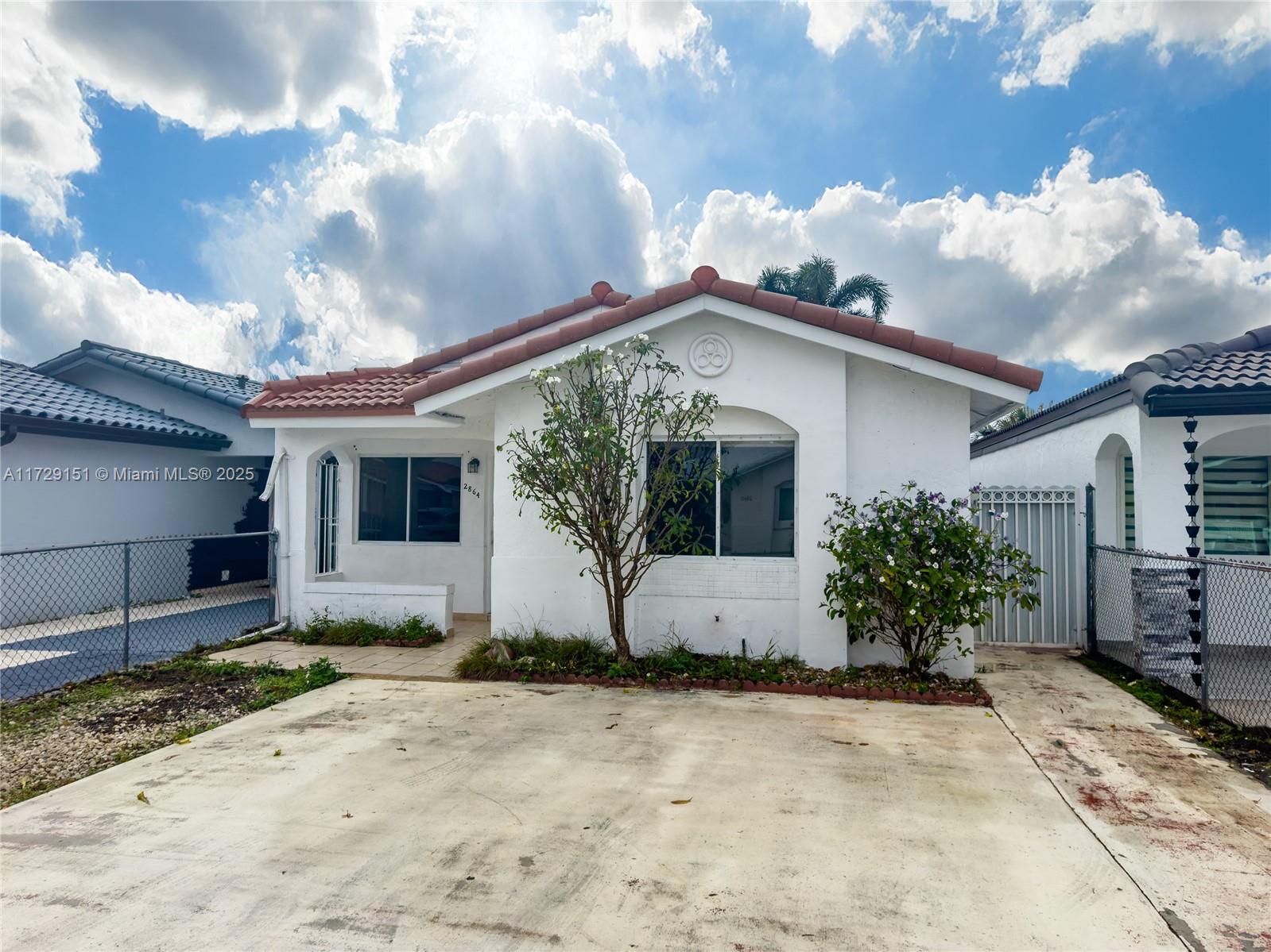 2864 W 75th St, Hialeah, Florida image 1