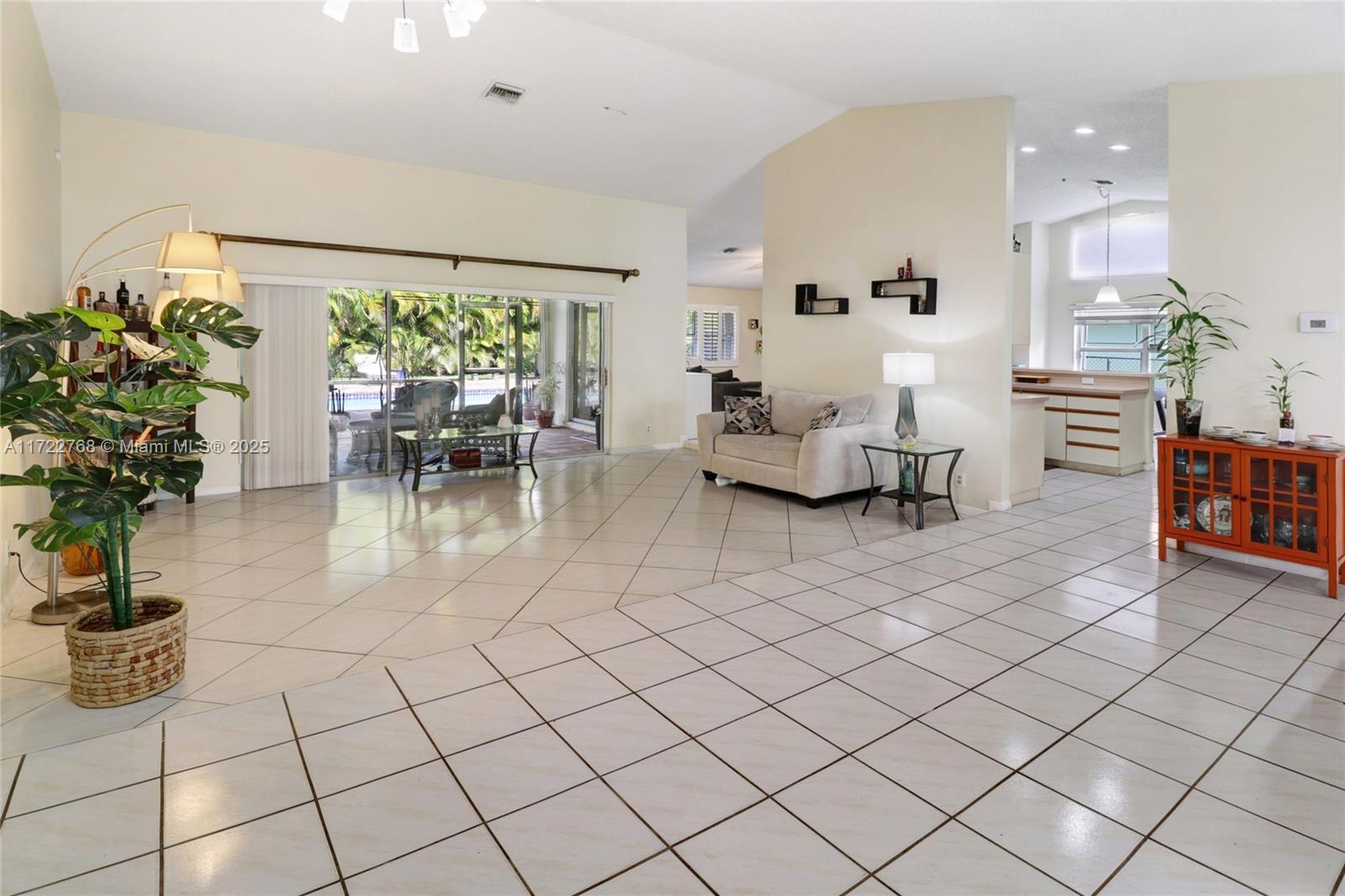 12043 SW 1st St, Coral Springs, Florida image 3