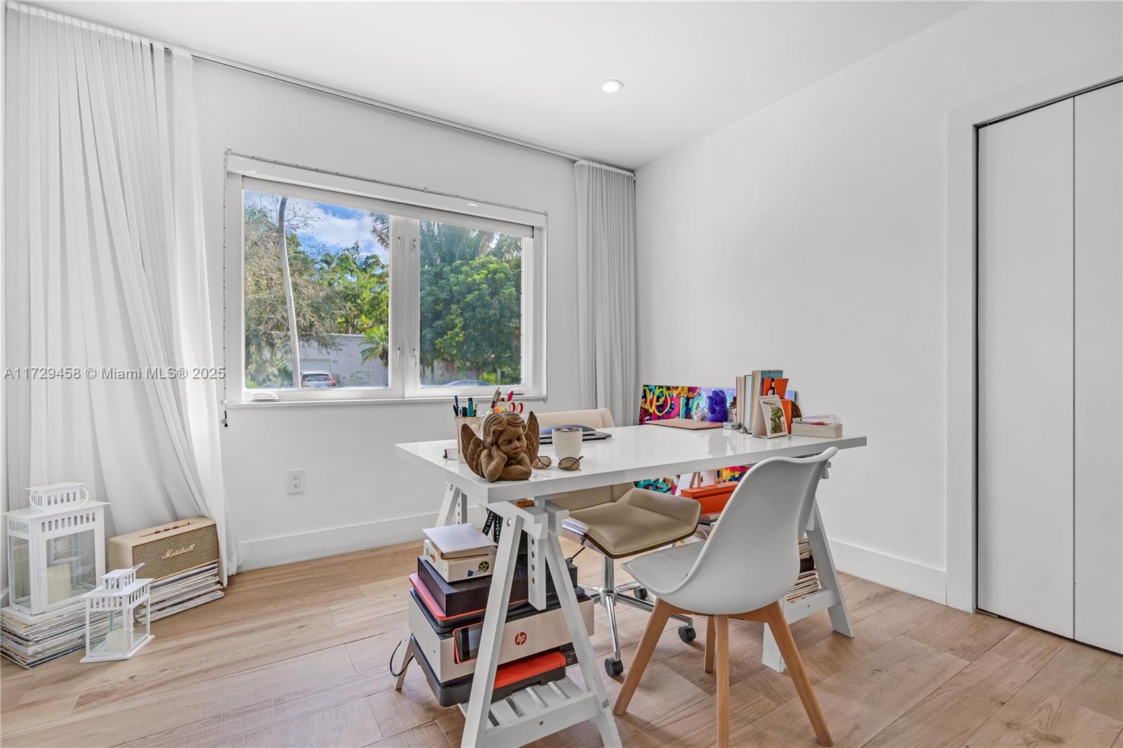 Listing Photo 15