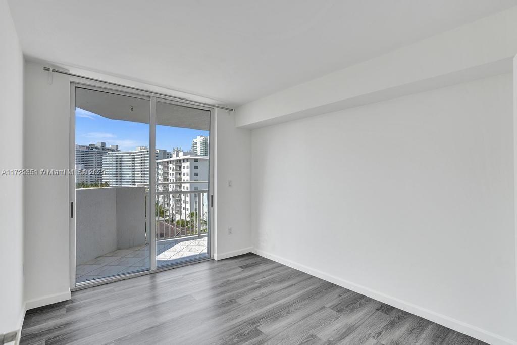 1621 Bay Rd #704, Miami Beach, Florida image 10