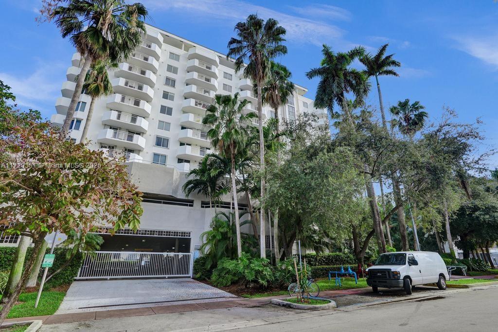 1621 Bay Rd #704, Miami Beach, Florida image 47