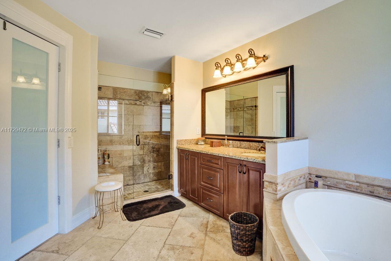 3860 Heron Ridge Ln, Weston, Florida image 37