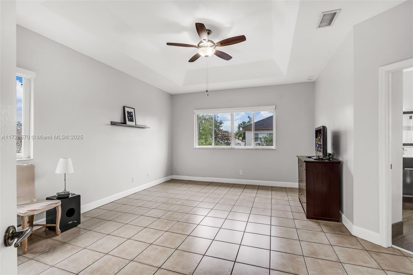 9793 NW 29th Ter, Doral, Florida image 17