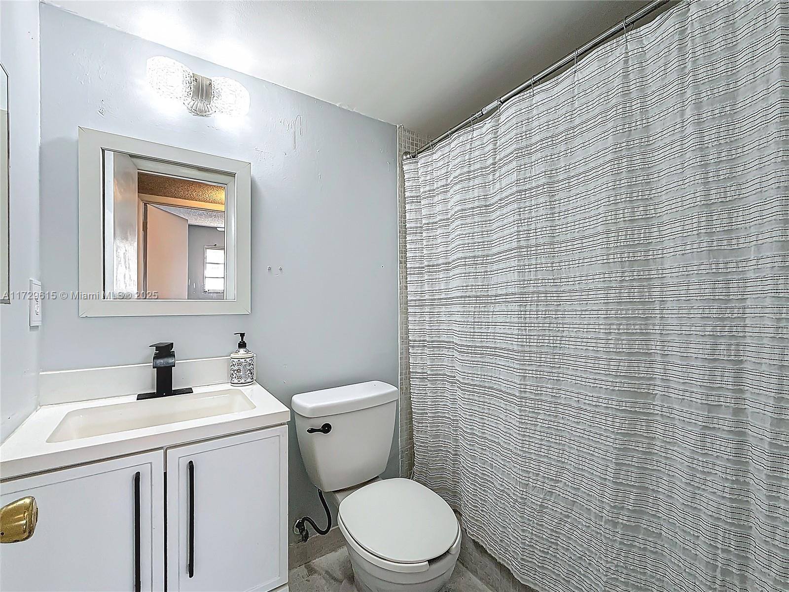 2501 NW 41st Ave #304, Lauderhill, Florida image 28