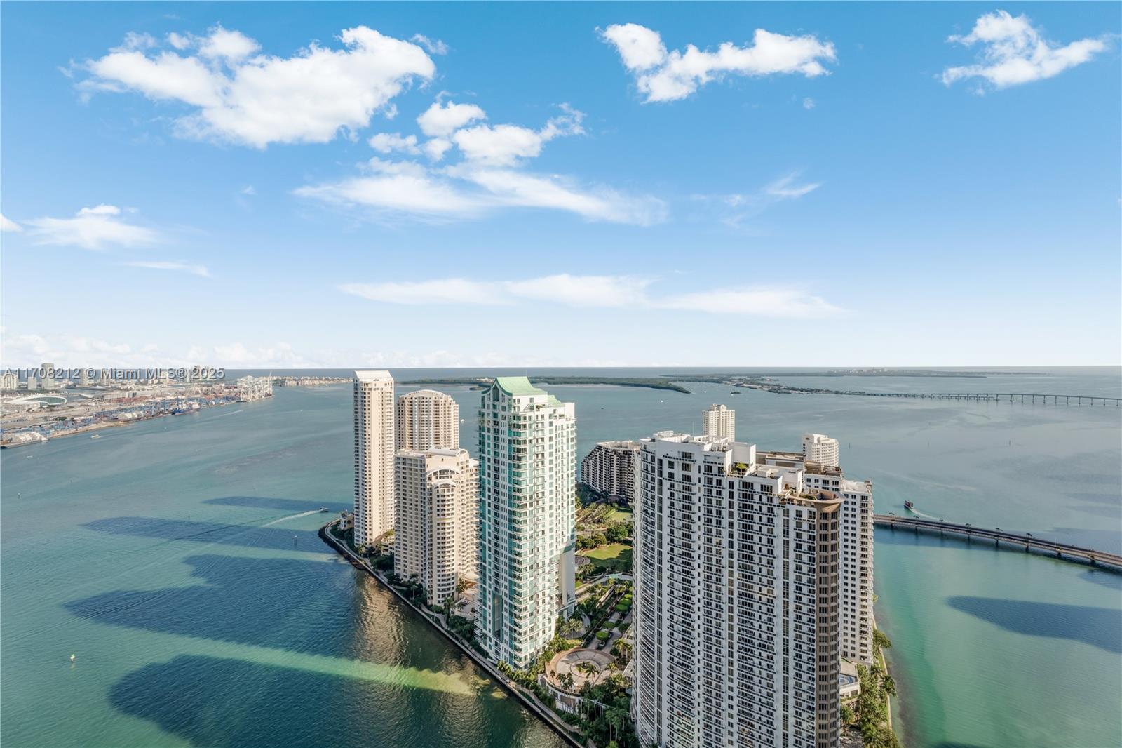 Condo for Rent in Miami, FL