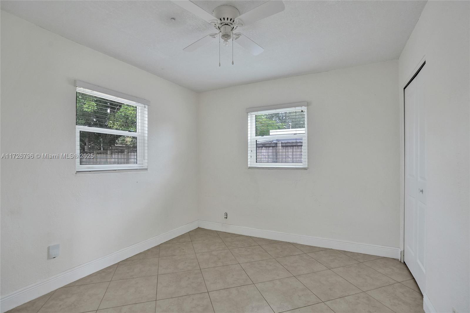 6611 Meade St, Hollywood, Florida image 14