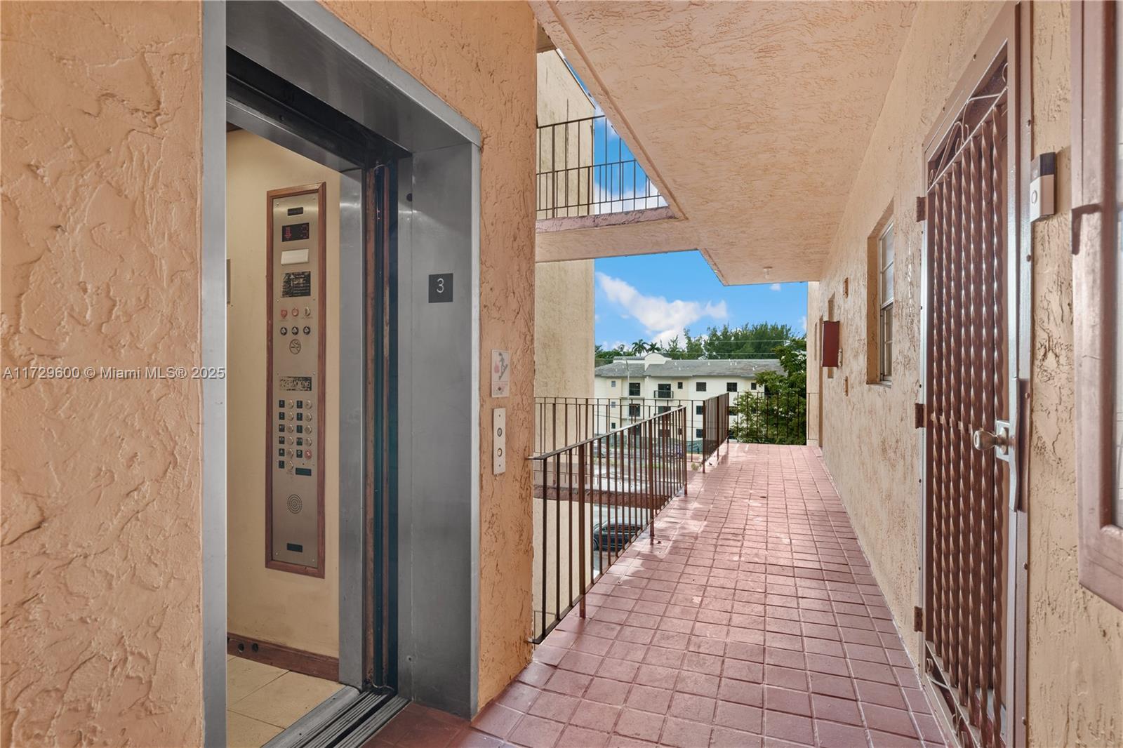 440 E 23rd St #1310, Hialeah, Florida image 24