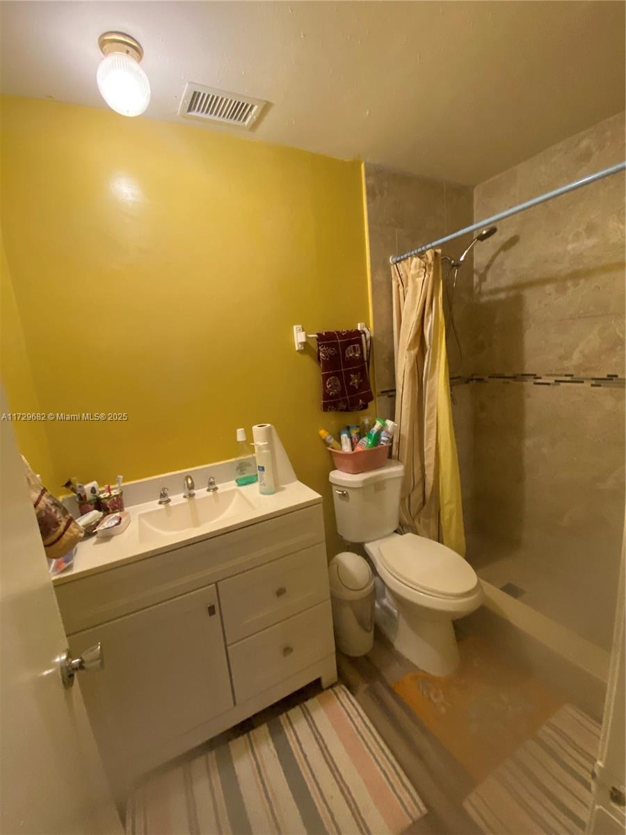 3019 NW 203rd Ln, Miami Gardens, Florida image 11