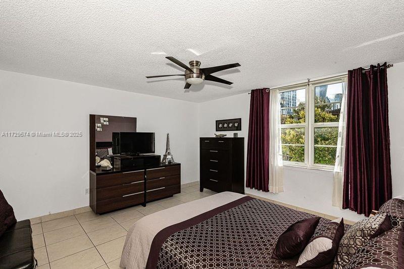 17800 Atlantic Blvd #203, Sunny Isles Beach, Florida image 25