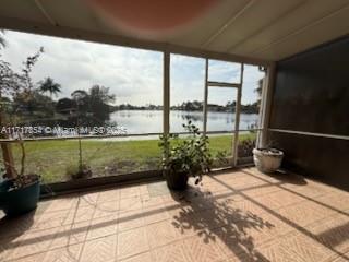 8924 Palm Tree Ln #8924, Pembroke Pines, Florida image 19