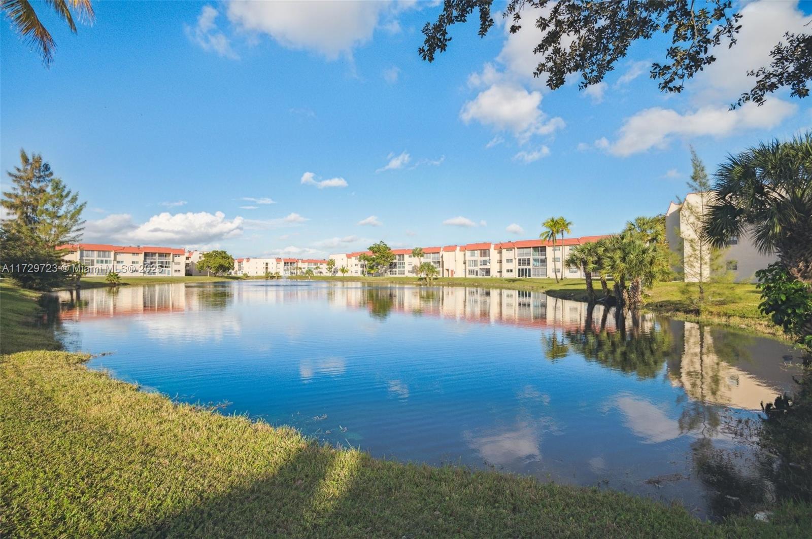 2600 W Sunrise Lakes Dr #209, Sunrise, Florida image 13