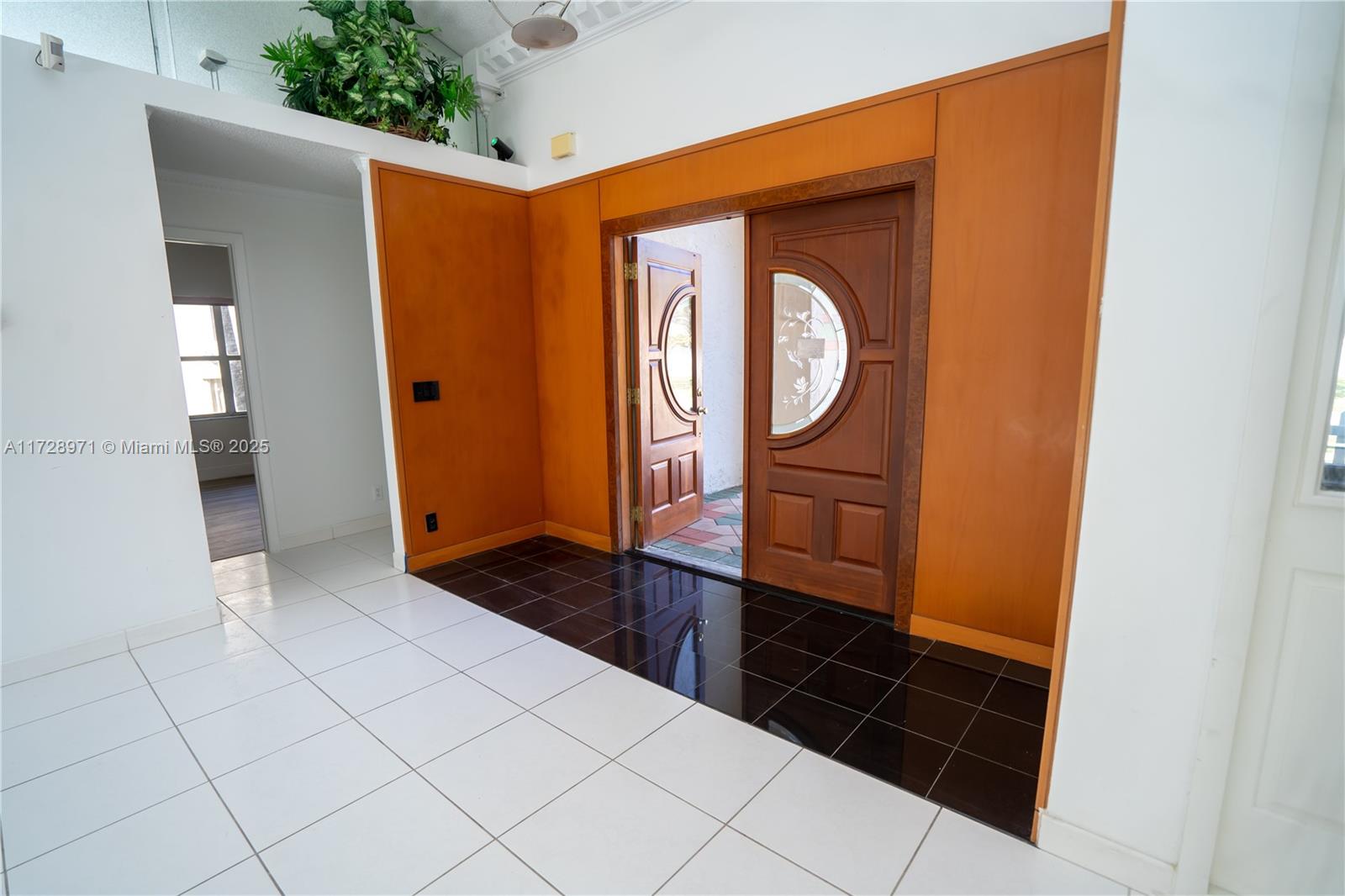 16256 NW 13th St, Pembroke Pines, Florida image 3