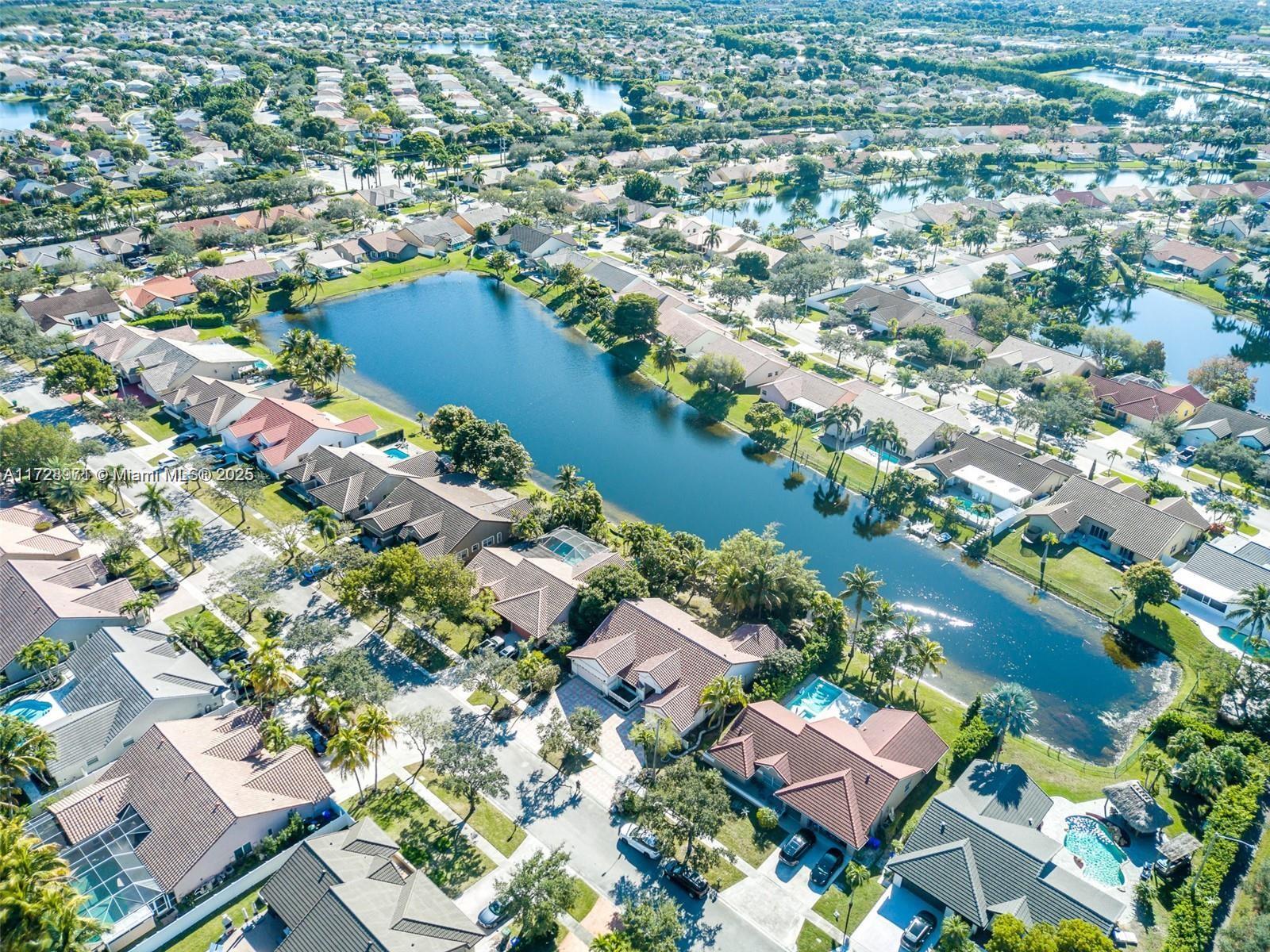 16256 NW 13th St, Pembroke Pines, Florida image 46