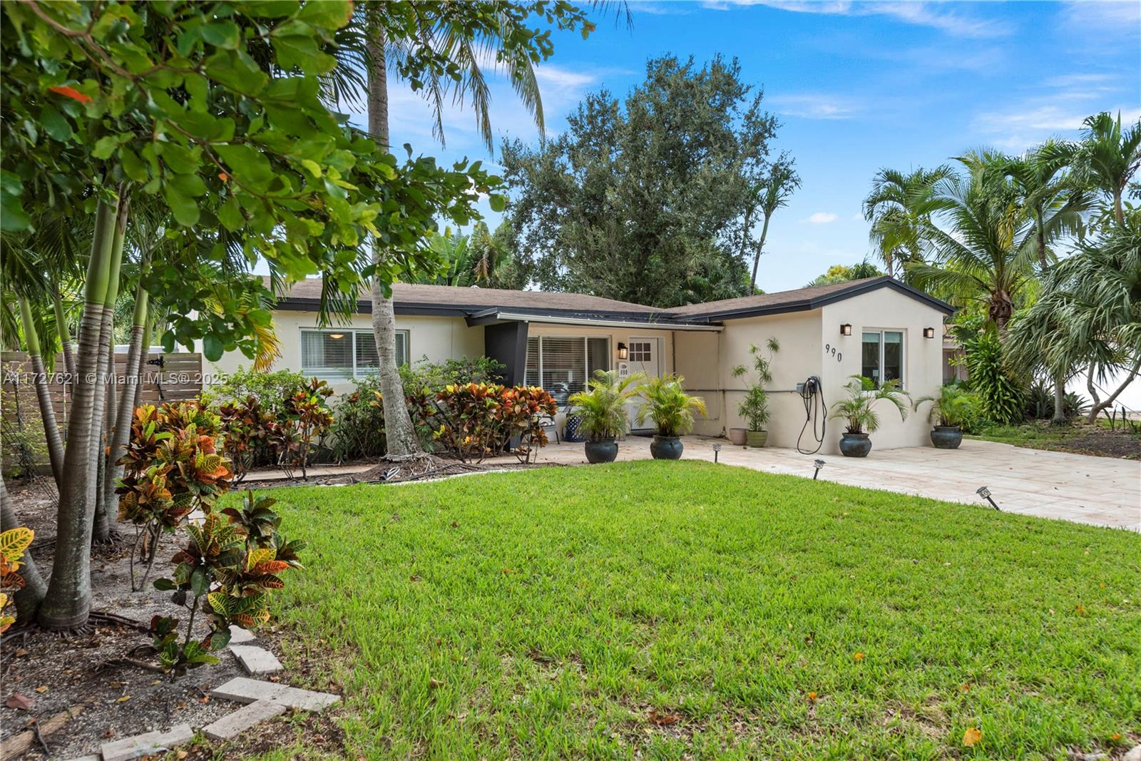 990 SW 32nd St, Fort Lauderdale, Florida image 13