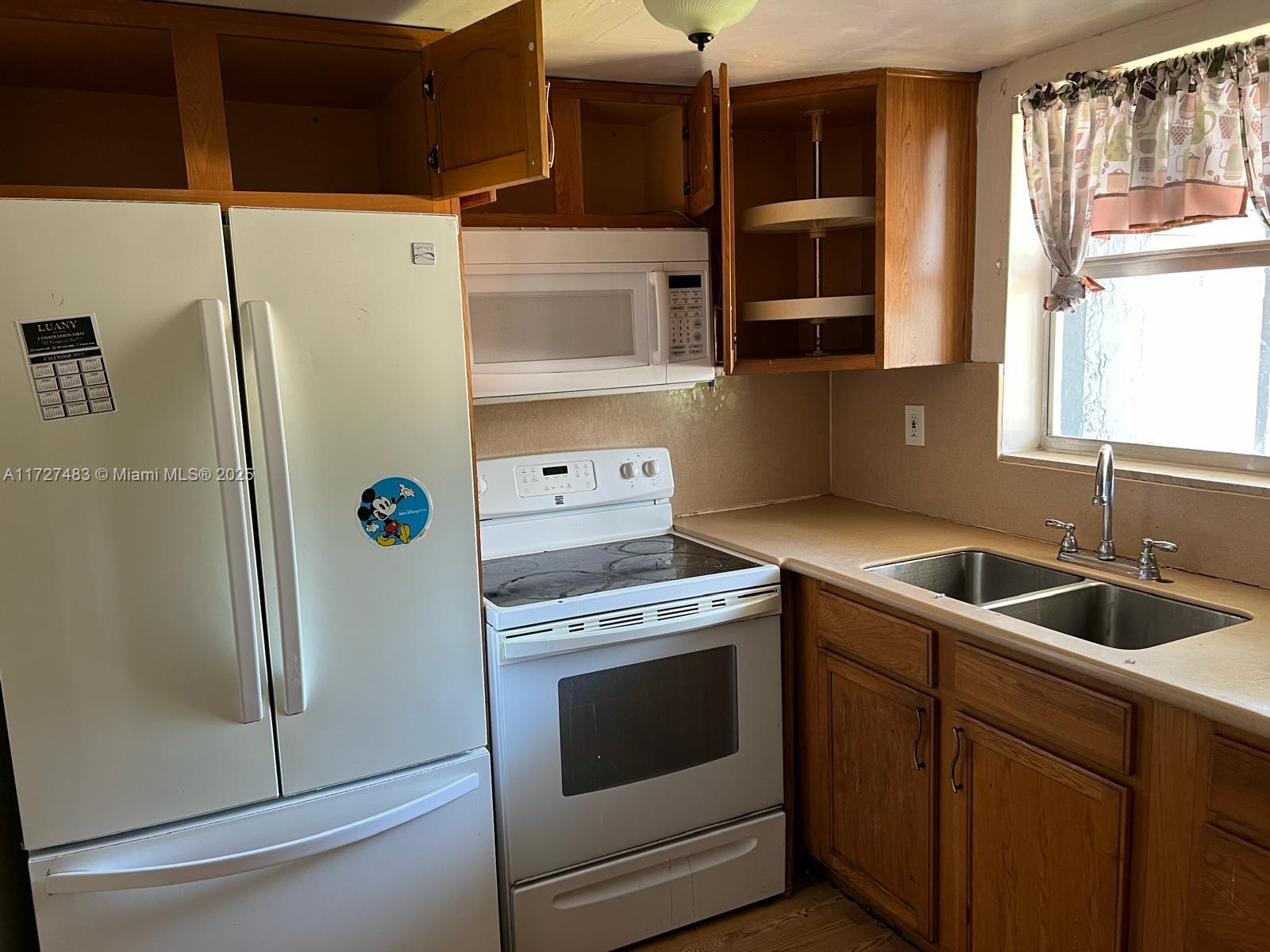 Listing Photo 17