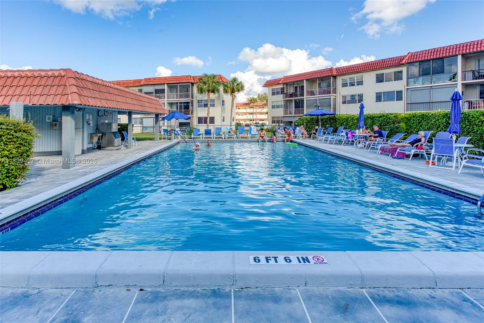 9400 N Hollybrook Lake Dr #303, Pembroke Pines, Florida image 24