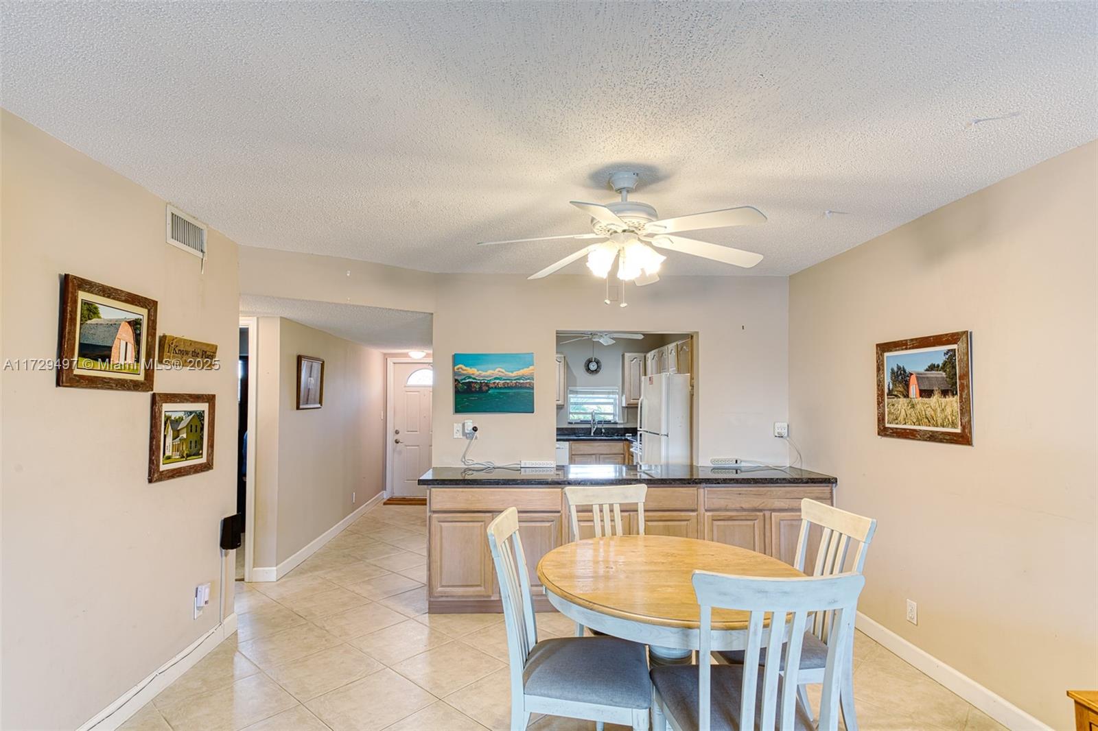 9400 N Hollybrook Lake Dr #303, Pembroke Pines, Florida image 3