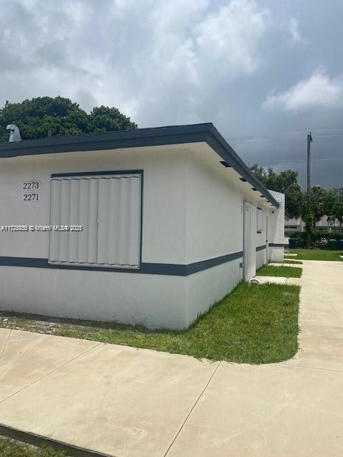 2271/2273 NW 66th St, Miami, Florida image 2