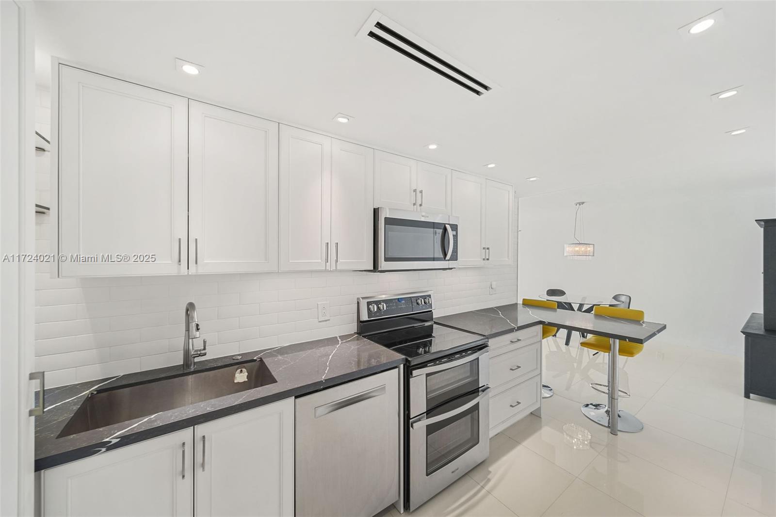 6770 Indian Creek Dr #6L, Miami Beach, Florida image 3