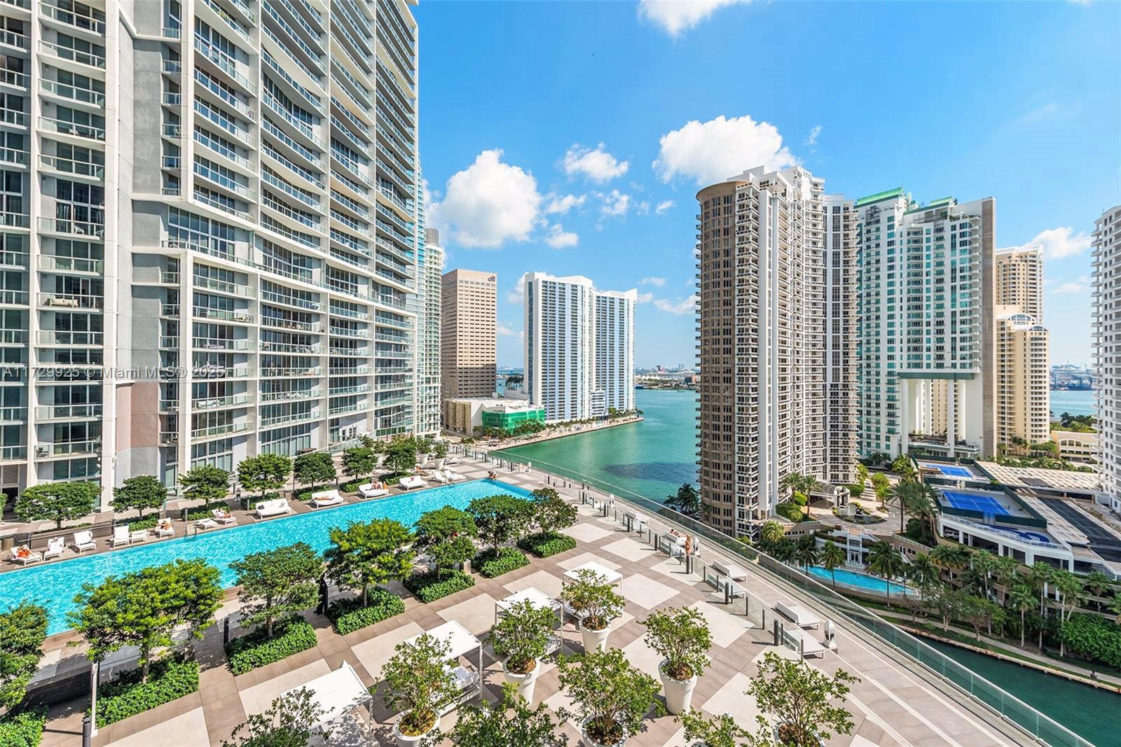 485 Brickell Ave #3009, Miami, Florida image 22