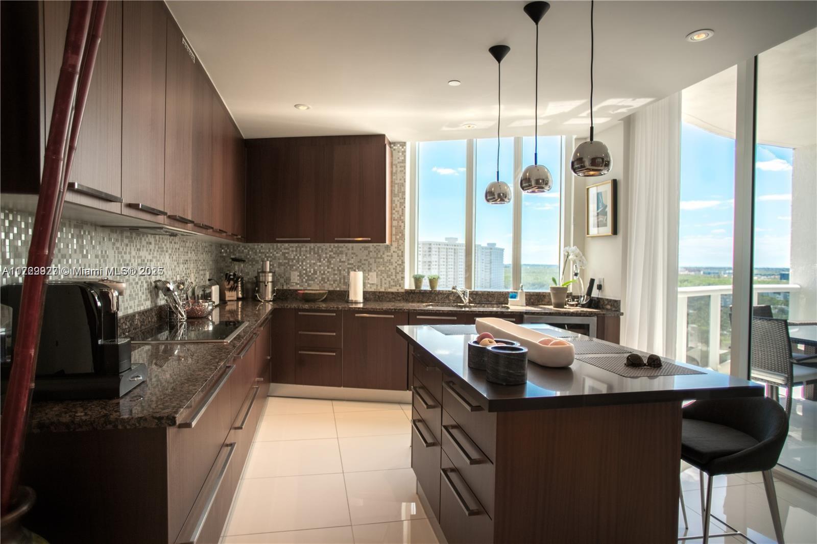 15811 Collins Ave #1404, Sunny Isles Beach, Florida image 18