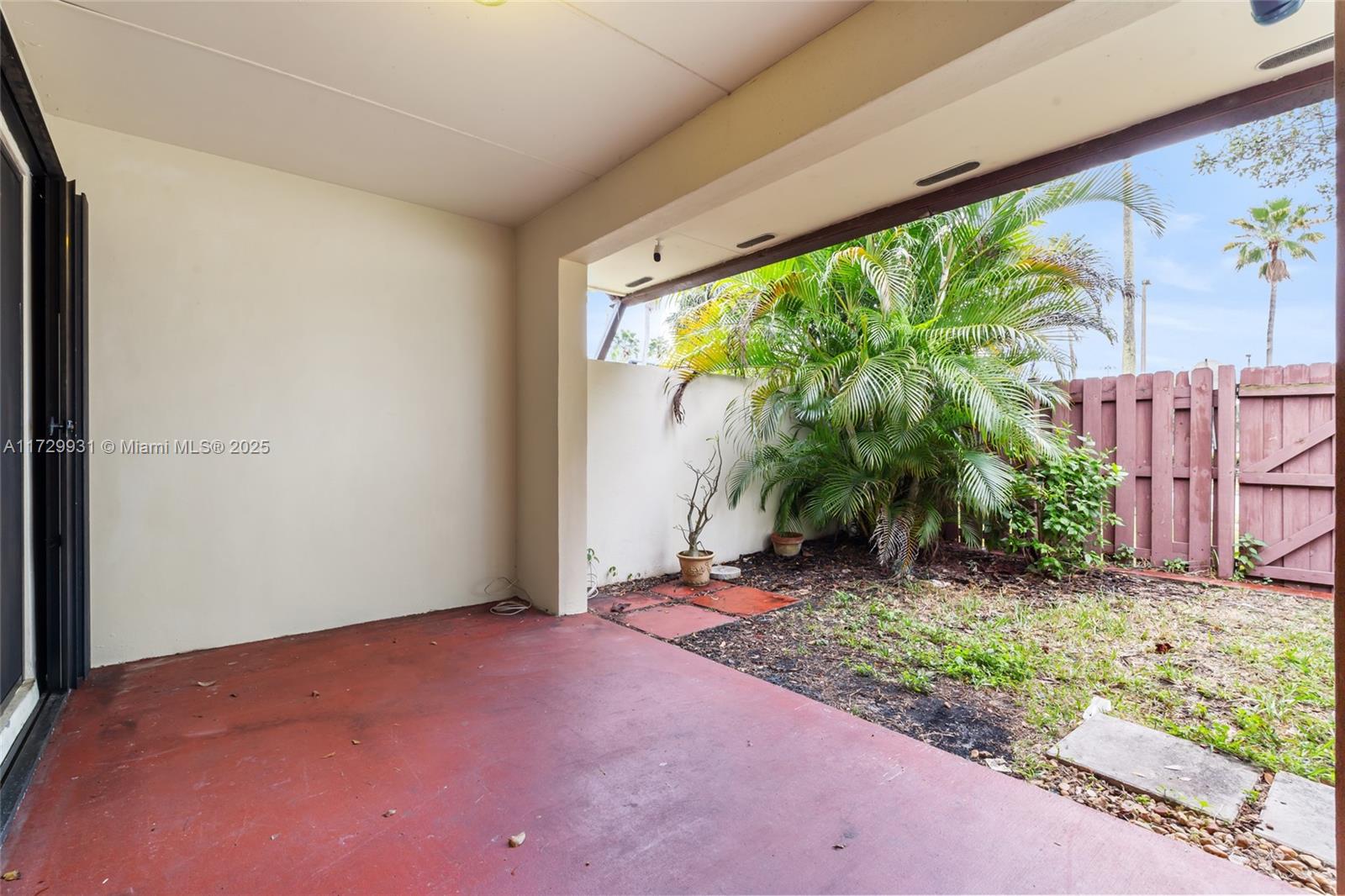 6524 NW 188th Ln #6524, Hialeah, Florida image 30