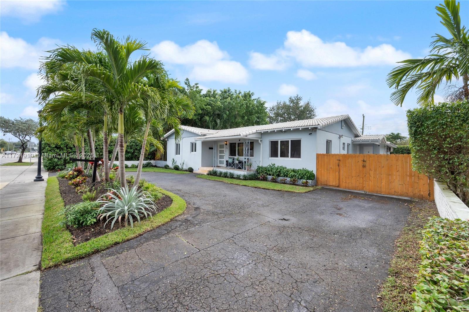 74 NE 103rd St, Miami Shores, Florida image 7