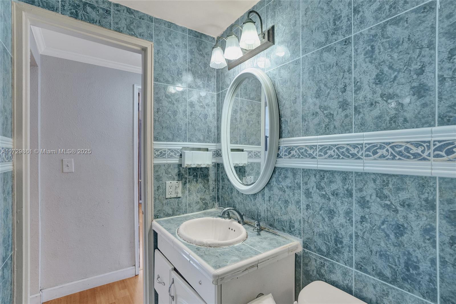 1880 S Treasure Dr #3D, North Bay Village, Florida image 18