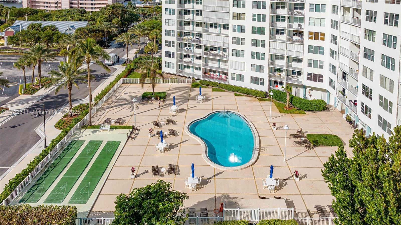 201 N Ocean Blvd #303, Pompano Beach, Florida image 24