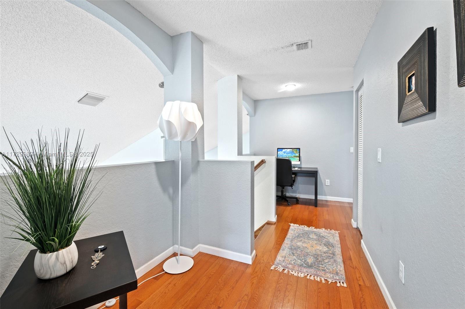 Listing Photo 25